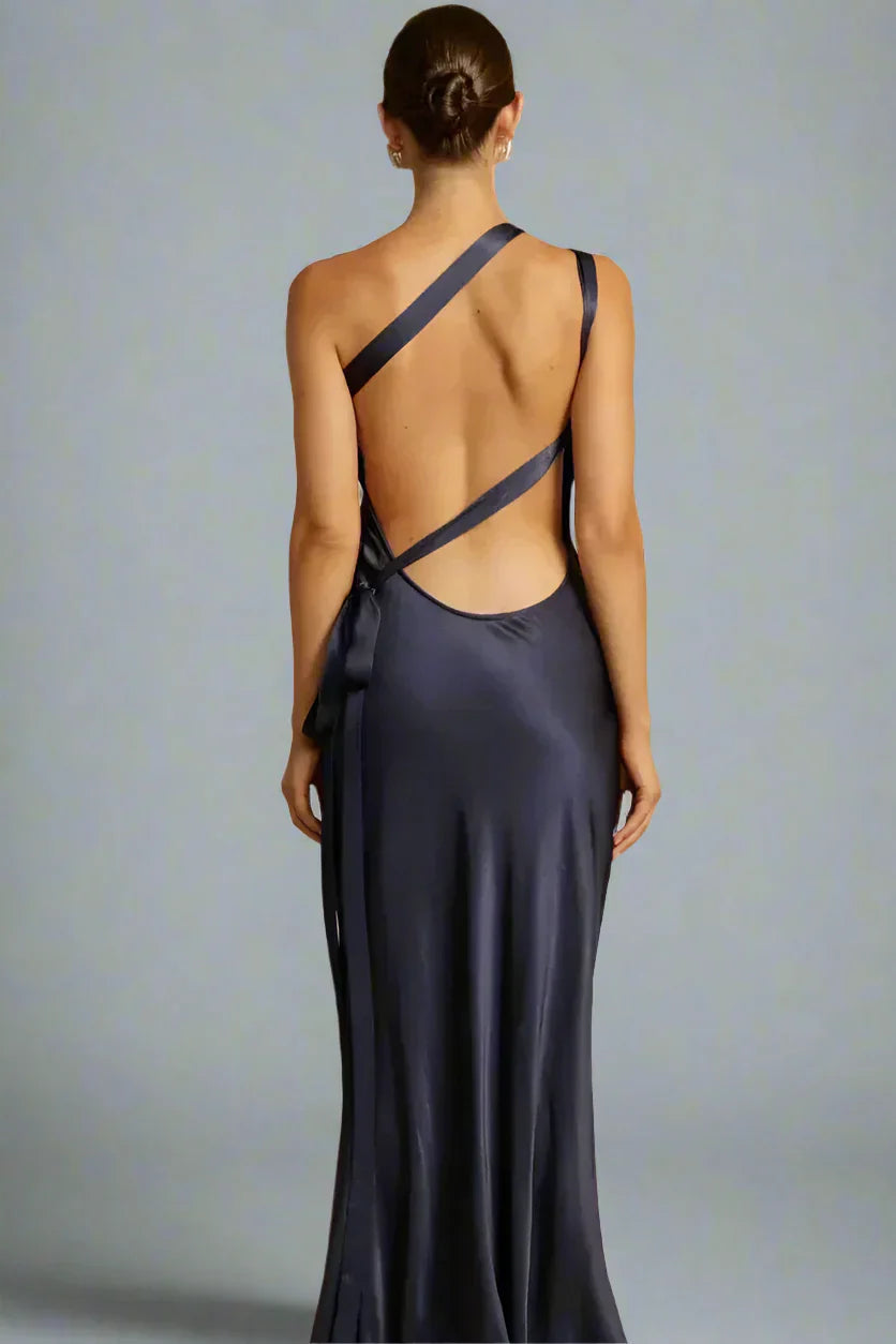 50% RABATT | LuneVelour™ | Satin-Kleid mit schrägem Kragen