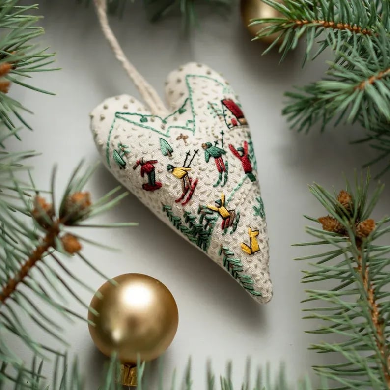 ThreadCherish® DIY-Stickerei-Set für Weihnachtsschmuck
