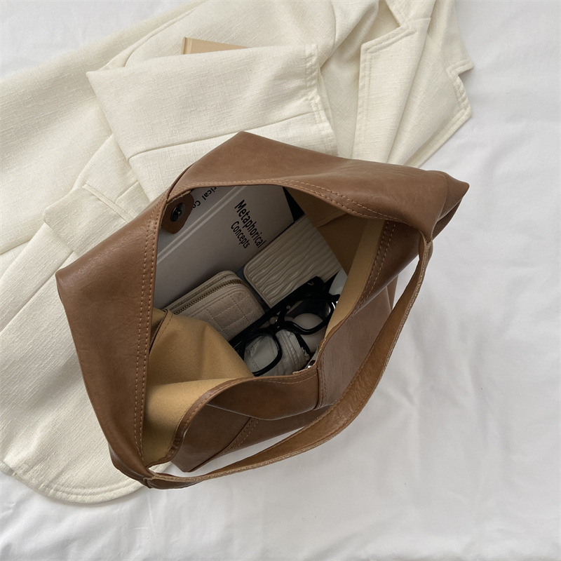 50% RABATT | Luxvera™ | Vegane Leder-Umhängetasche