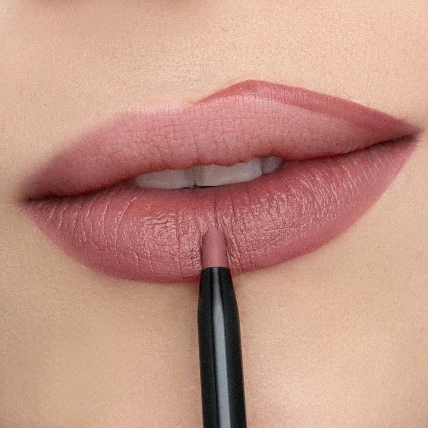 50% RABATT | LipDefine | A Medium Dusty Rose Lip Liner