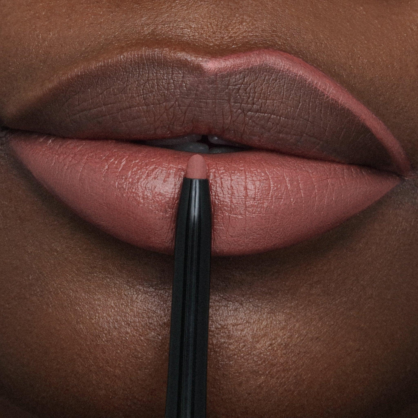50% RABATT | LipDefine | A Medium Dusty Rose Lip Liner